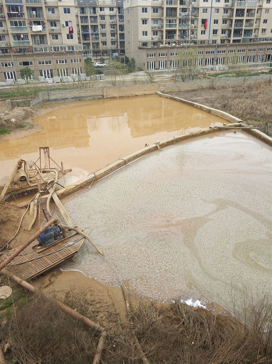 达坂城沉淀池淤泥清理-厂区废水池淤泥清淤