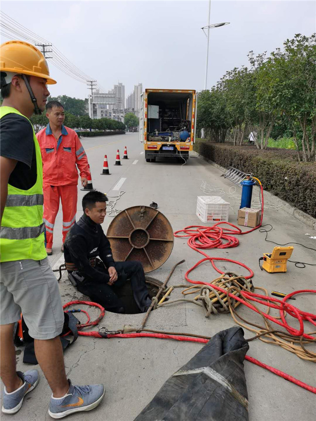 达坂城翻衬法管道修复技术主要工序