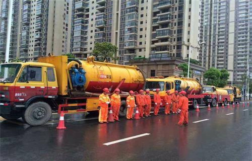 达坂城市政管道清淤
